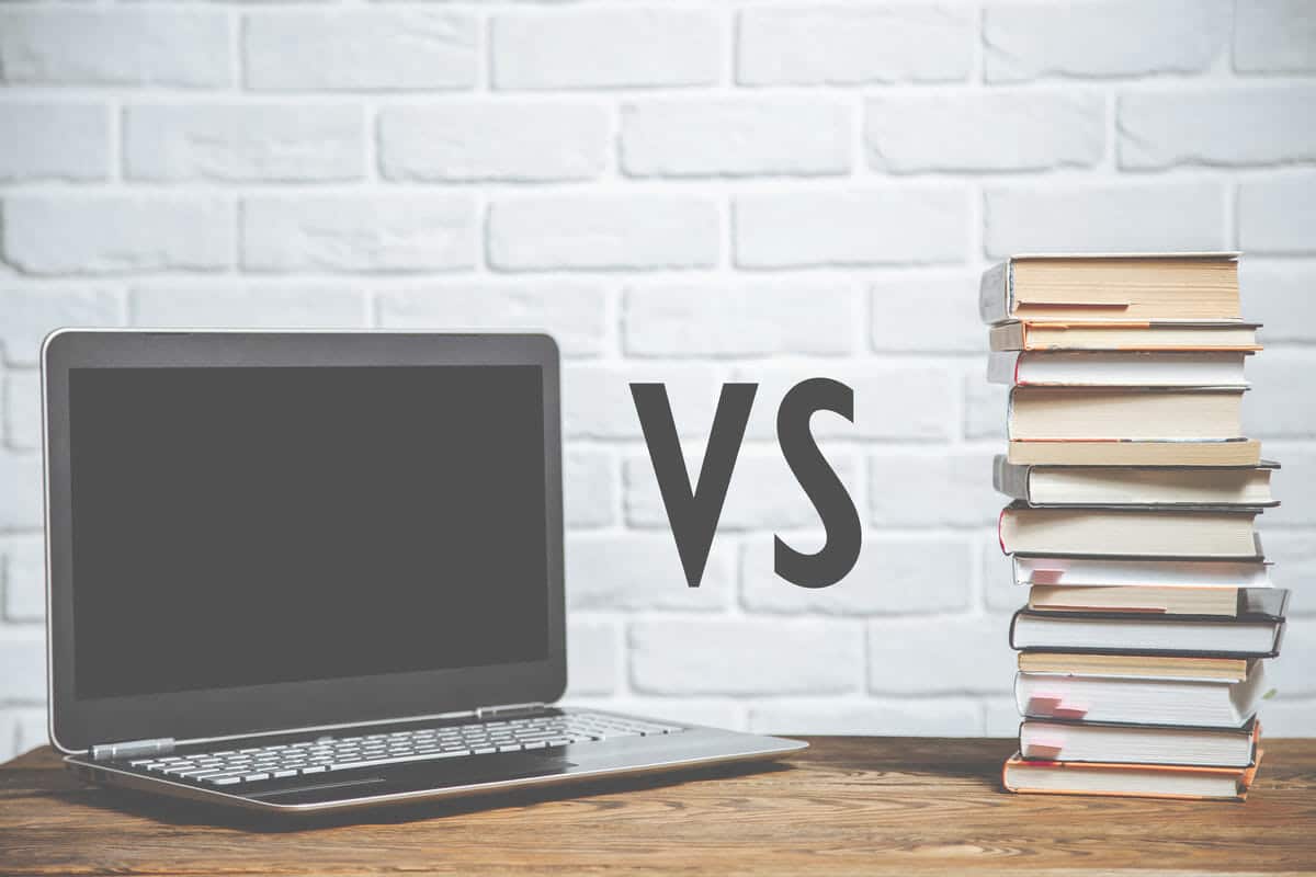 Laptop vs books